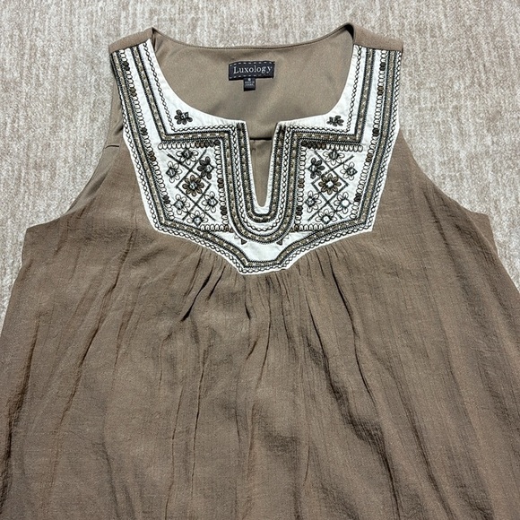 Luxology Dresses & Skirts - Sz 8 Luxology gauze dress tan women's embroidered Beach Cruise Vacation